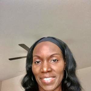 Meet your Posher, Alecia